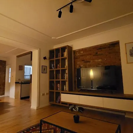Spacious Near The Pyramid Διαμέρισμα *